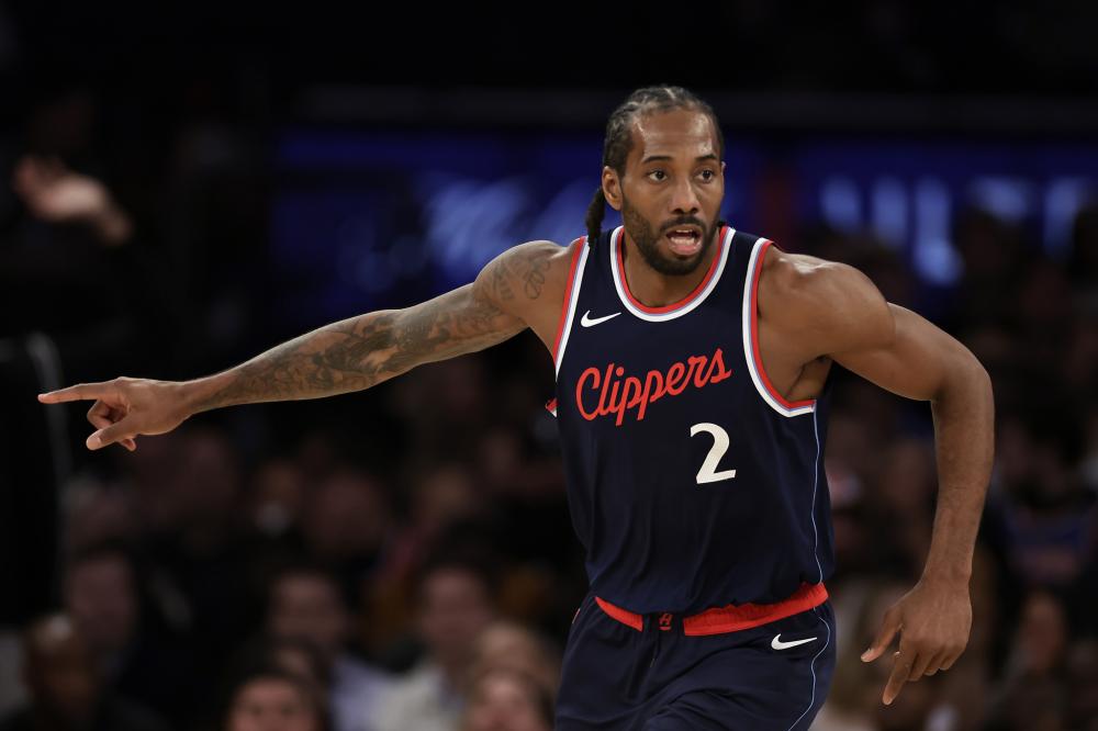 更是一面折 更是一面折