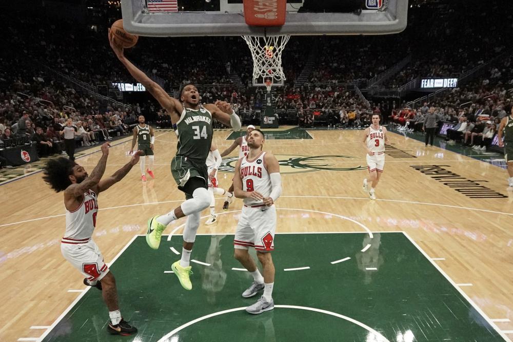 迈出了历史 迈出了历史