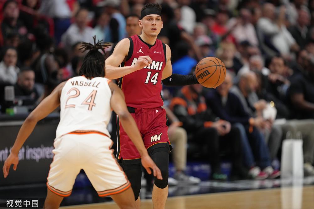 致敬的一种 致敬的一种